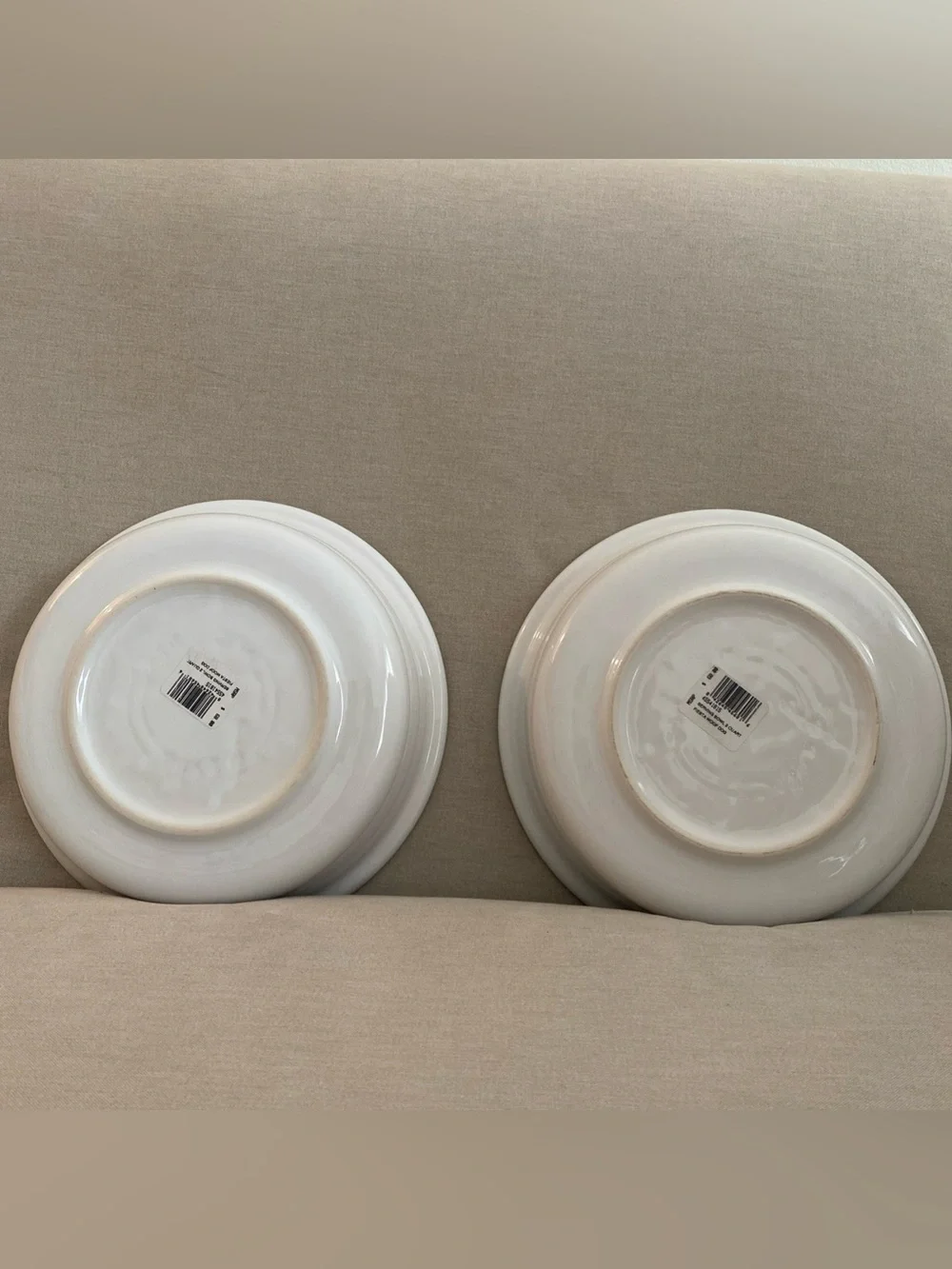 Set of 2 Fiesta 2 Quart XL Serving Bowls Woof Dog NWT Pristine 64 Ounce 10 5/8 “